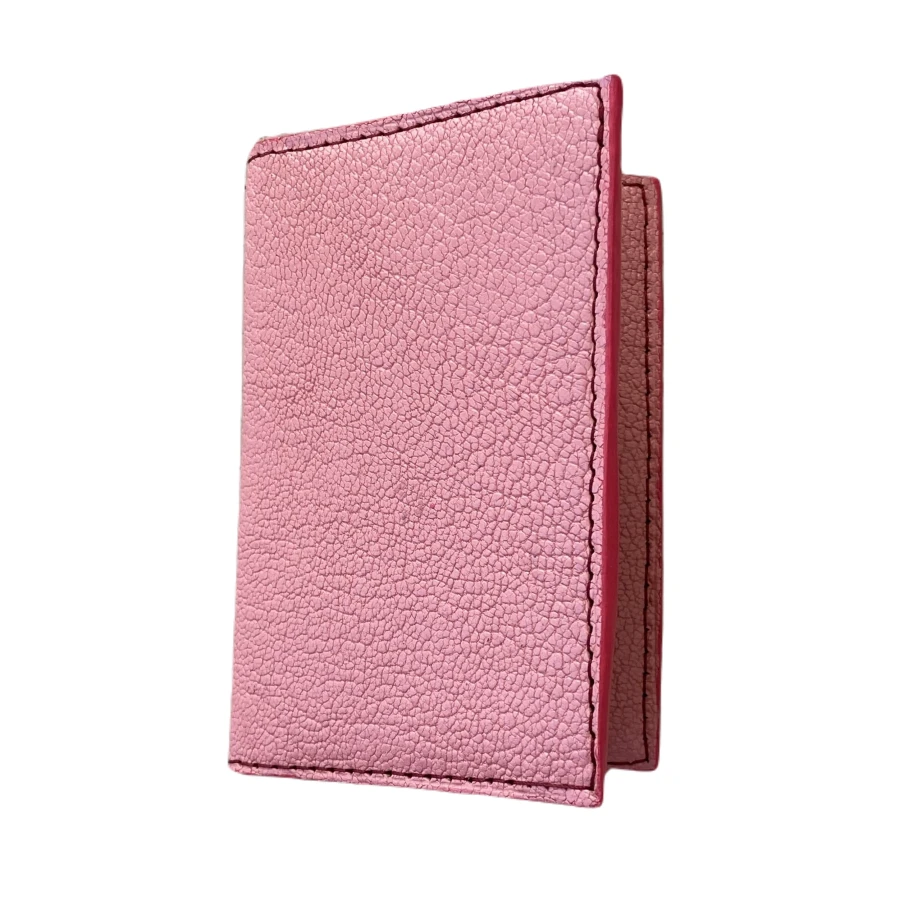 porte-cartes en cuir de chèvre grainé rose porte-cartes en cuir de chèvre grainé rose
