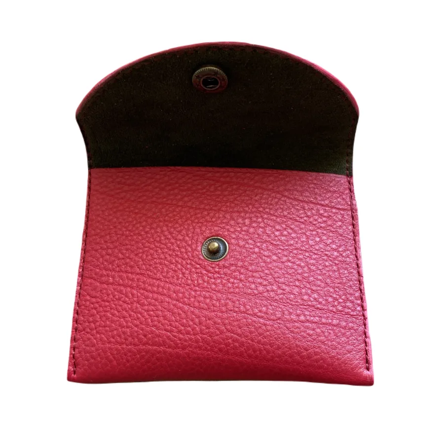 porte-monnaie en cuir de veau grainé couleur framboise avec un fermoir couronne porte-monnaie en cuir de veau grainé couleur framboise avec un fermoir couronne