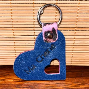 Porte clé en cuir rose et bleu en forme de coeur ma cherie